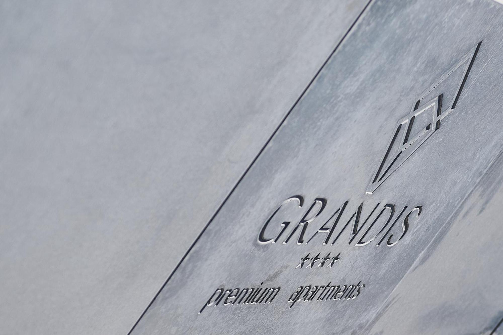 Gödöllő Grandis Premium Apartments מראה חיצוני תמונה